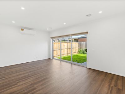 27 Nubeena Crescent, Donnybrook