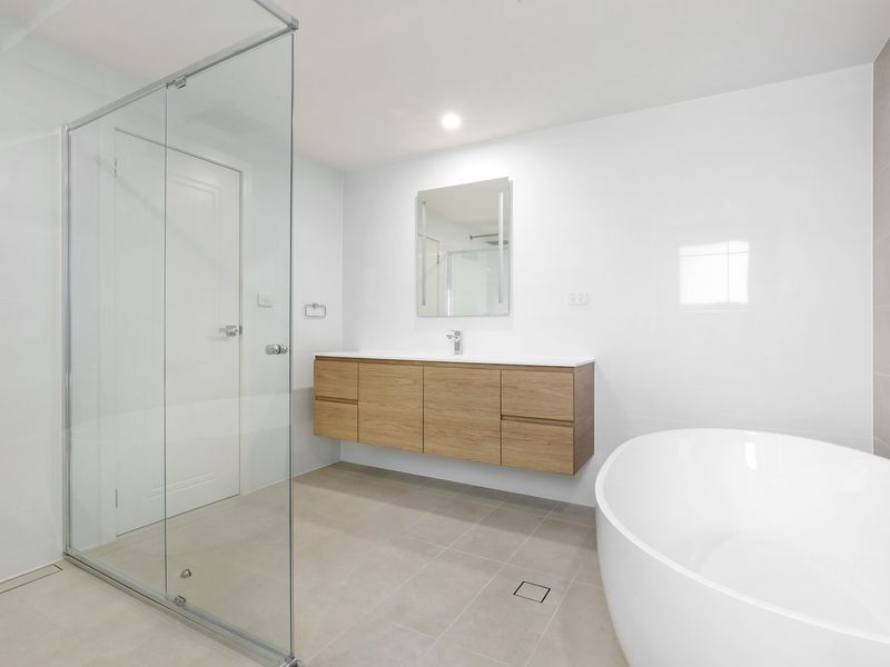 6 / 2 Cowper Street, Fairy Meadow