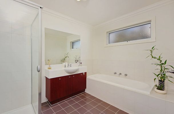 11 Viewbank Circuit, Roxburgh Park