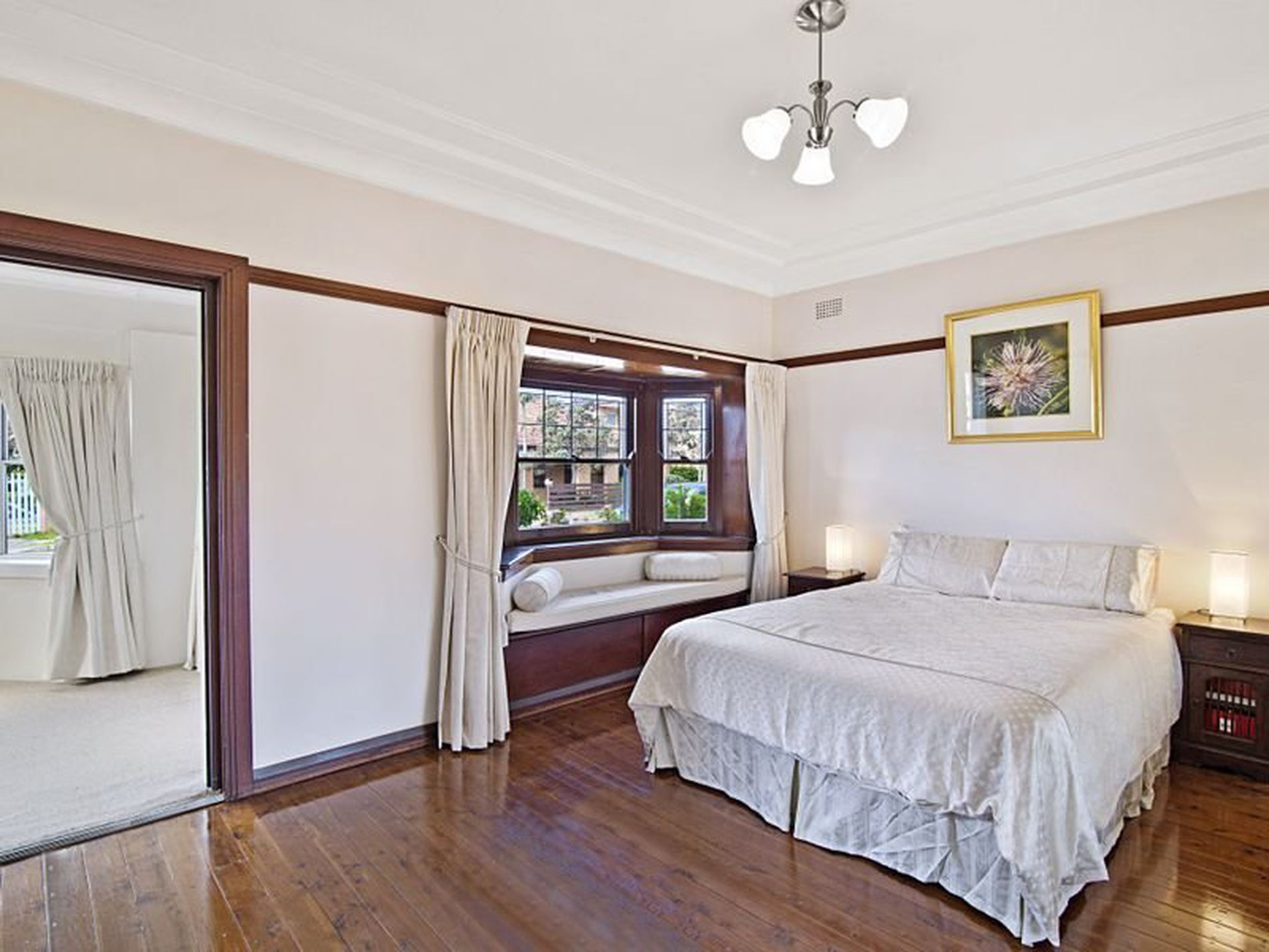 28 Middlemiss Street, Mascot