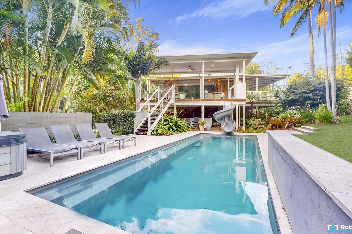 2 Ashdown Crt, Tinbeerwah