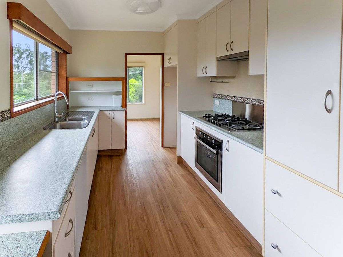 14 Danbulla Crescent, Atherton