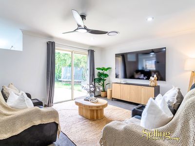 13 Amanu Crescent, Pacific Pines