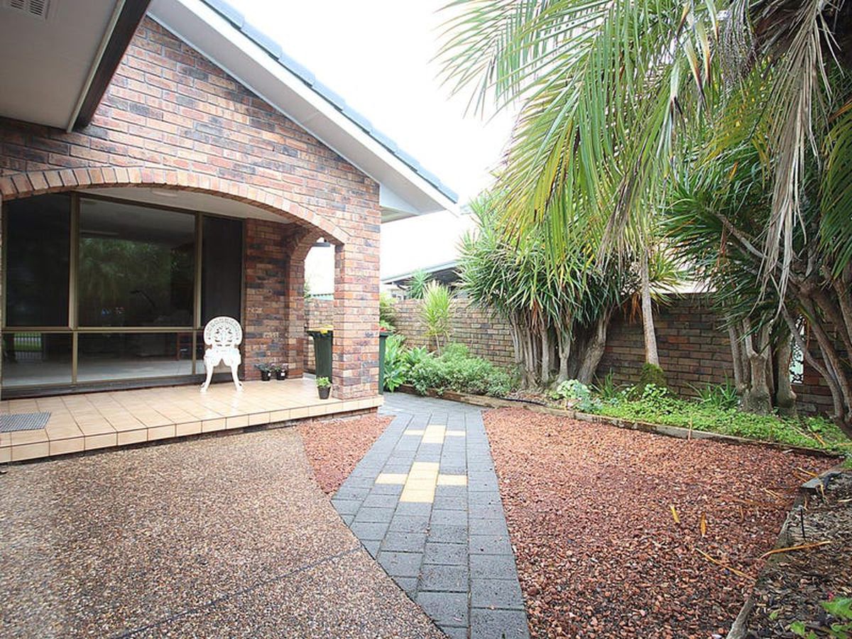 10 President Wilson Walk, Tanilba Bay, Tanilba Bay - Thumbnail 2