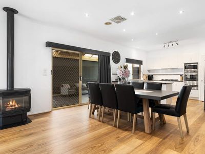 4 Palagia Court, Somerville