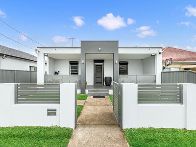 44 Woodstock Street, Guildford