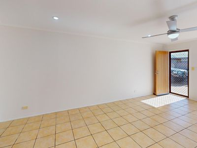 1 / 146 Whiting Street, Labrador