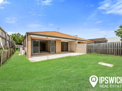 2 / 20 Harrier Place, Lowood