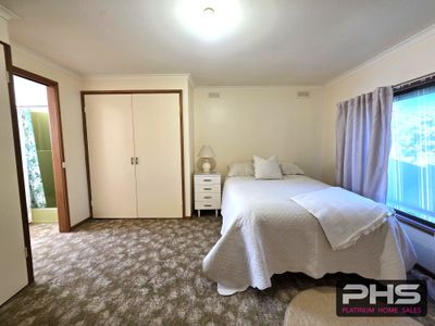 25 Lyall Avenue, Kerang