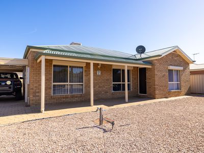 7 Emerald Drive, Mildura
