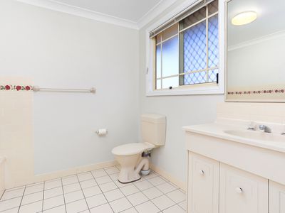 2 / 66 Pur Pur Avenue, Lake Illawarra