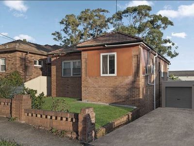 6 Pacific Street, Kingsgrove