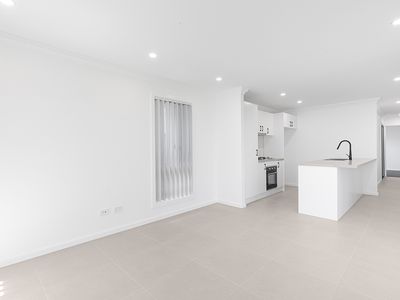 2 / 33 Hampden Street, Kurri Kurri