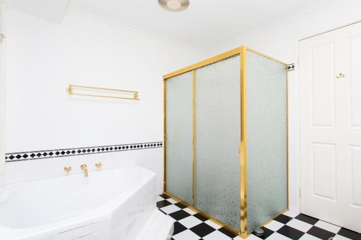 2 Greenvale Road, Green Point