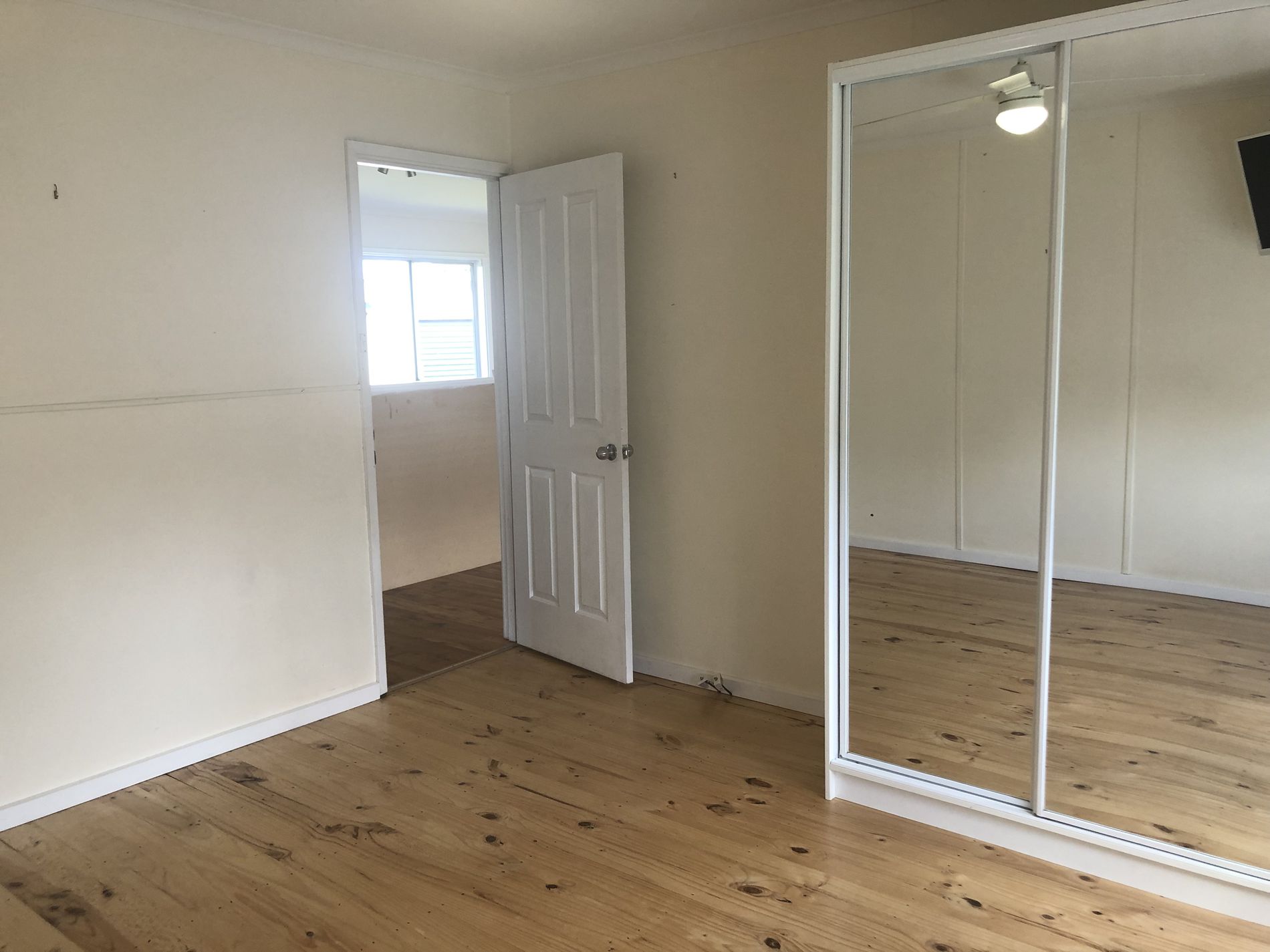 35 Centreway Road, St Leonards