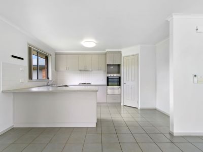 14 Langholme Court, Sale