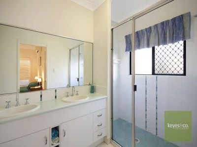 11 Riverwood Drive, Idalia