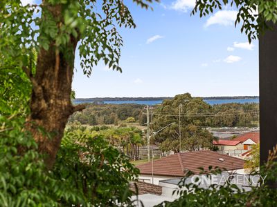 50 Edgeworth Avenue, Kanahooka