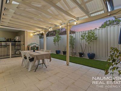 2 / 4 Townshend Avenue, Balcatta