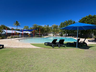 61 / 760 Scenic highway, Kinka Beach