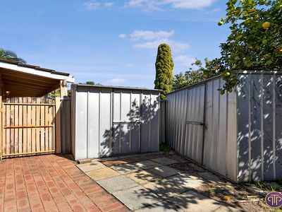 15 Crest Court, Thornlie