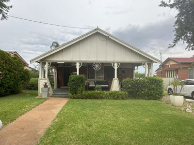 69 Dalton Street, Parkes