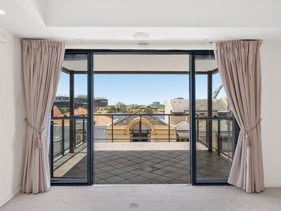 7 Vanguard Terrace, East Perth