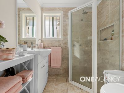 2 Alpina Place, South Nowra