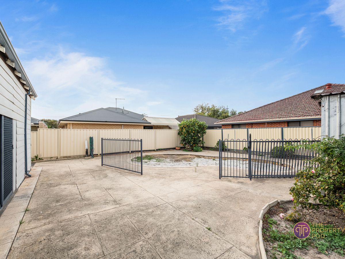 296 Railway Parade, East Cannington