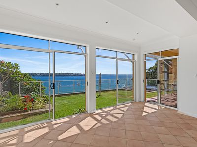 11 The Avenue, Bundeena