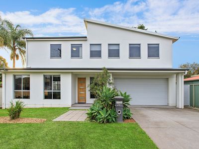2a Lang Street, Oak Flats
