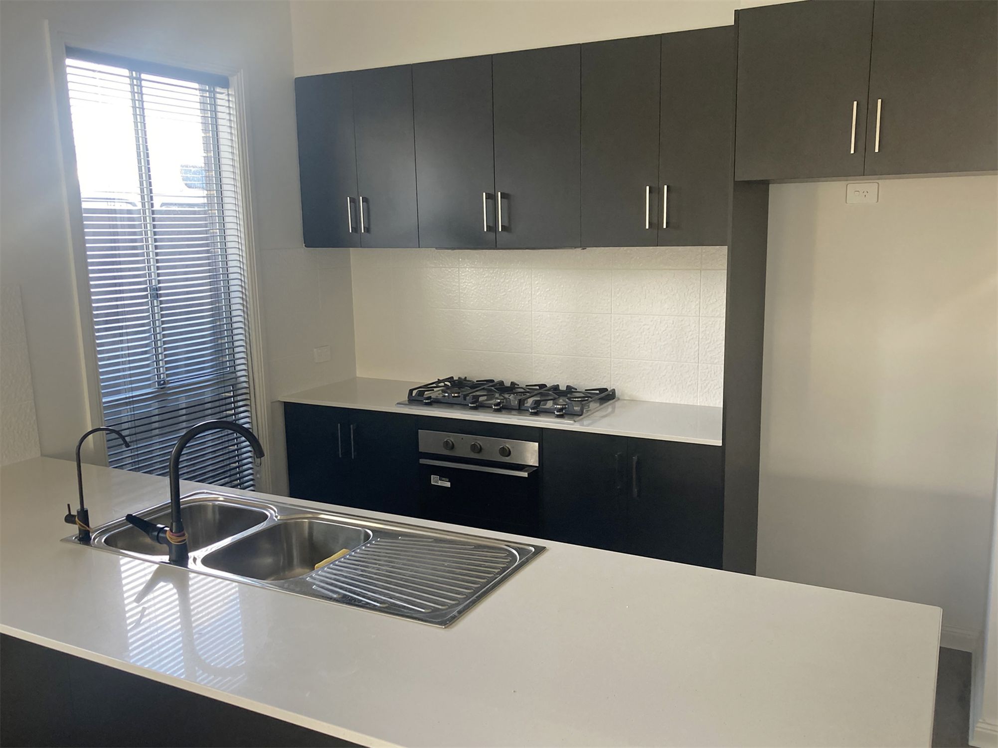 57 Robert Avenue, Clearview