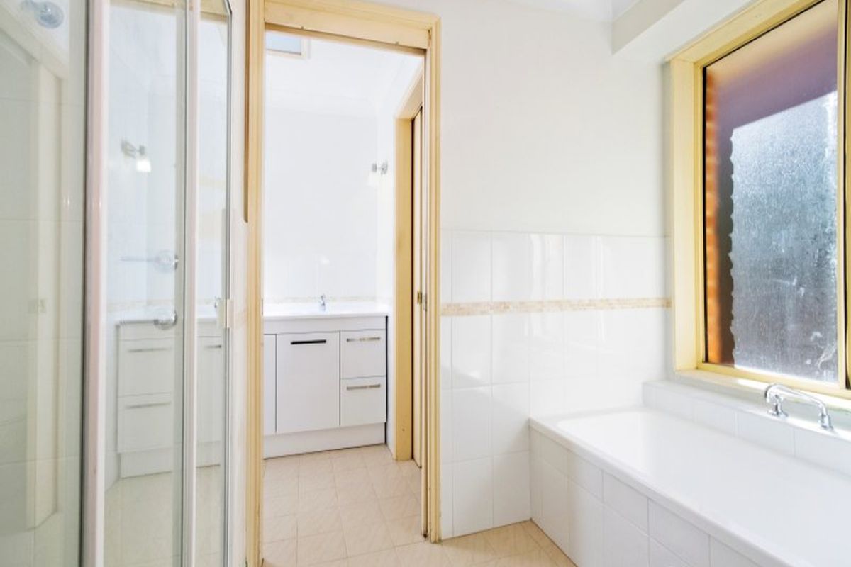 6 Oakwood Close, Forresters Beach