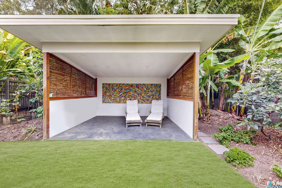 25 Myles Street, Tewantin