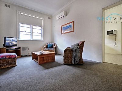 5 / 4 Pacific Street, Newcastle East