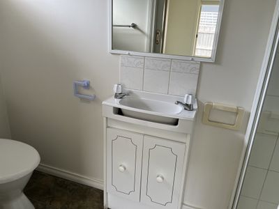 1 Templeton Court, St Albans Park