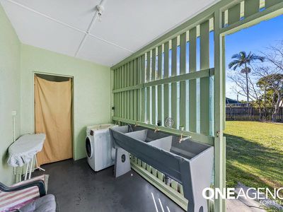 64 Serviceton Ave, Inala