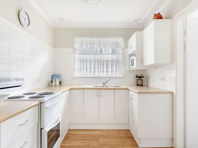 49 Carroll Avenue, Lake Conjola