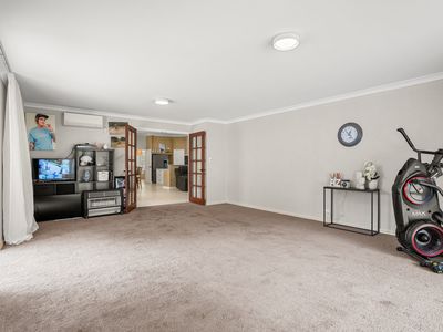 27 OAK WAY, Baldivis