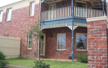 1 / 8-13 Adelaide Close, Berwick
