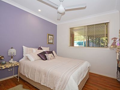 8 Lakeside Court, Torquay