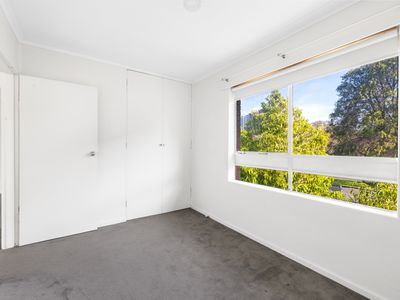 6 / 55 Cowper Street, Footscray