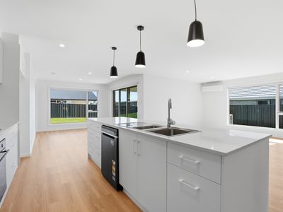 1 Vulcan Court, Beaconsfield