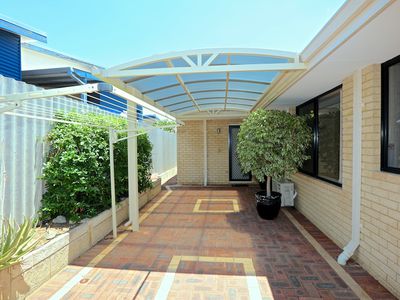19B Escot Road, Innaloo