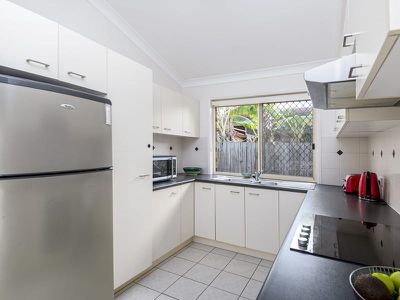 26 Clarendon Cct, Forest Lake