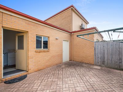 16 Loch Ard Place, Warrnambool