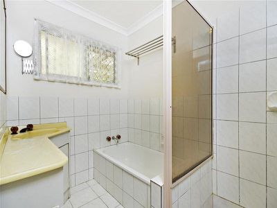42 Pandeen Road, Rochedale South