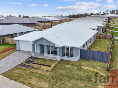 45 Outlook Boulevard, Gleneagle