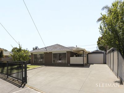 11 Trotting Place, Epping