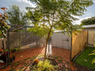 16 Galyung Road, Carey Park